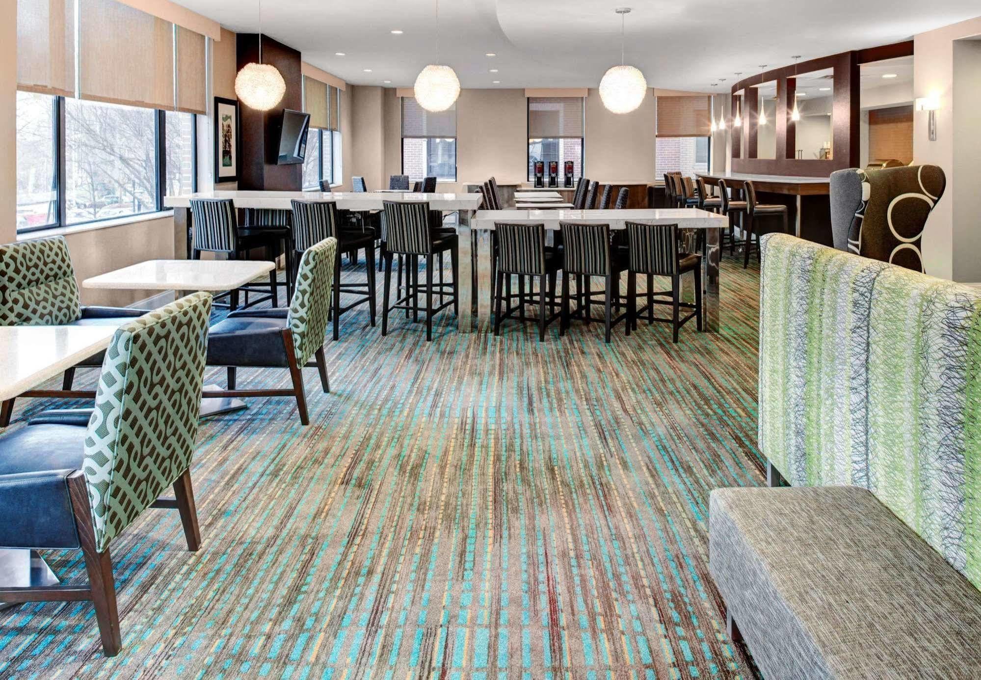 Midtown 17th Street 3*